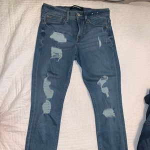 EXPRESS Mid Rise Medium Wash Ripped Ankle Leggings